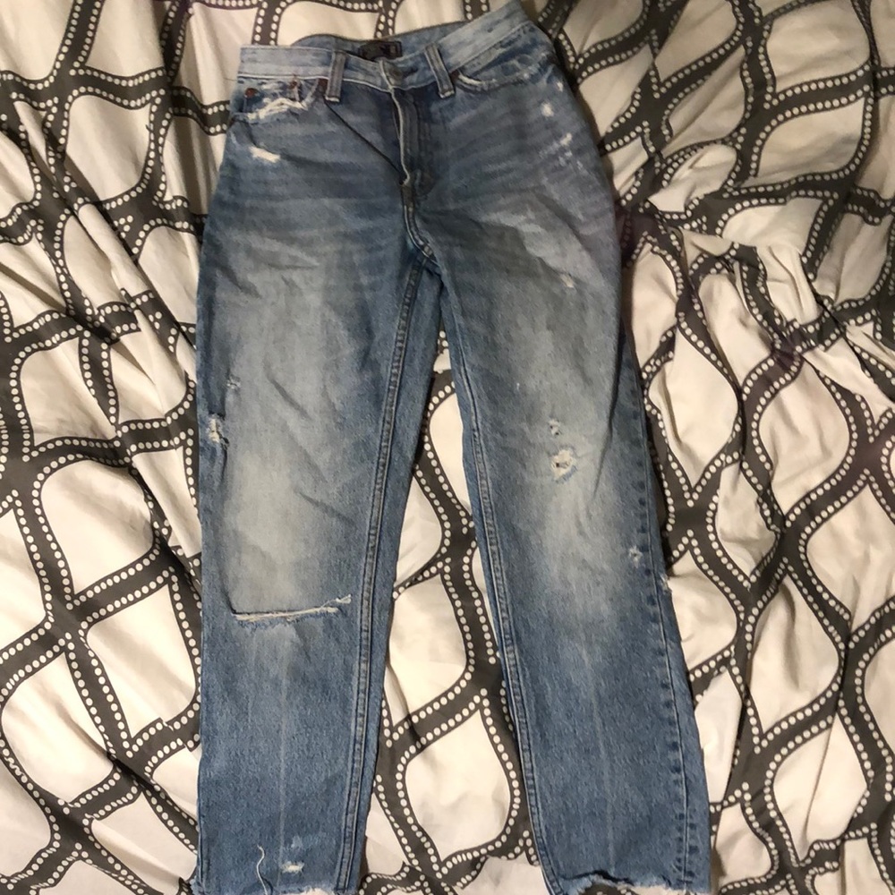 abercrombie and fitch mom jean size 00